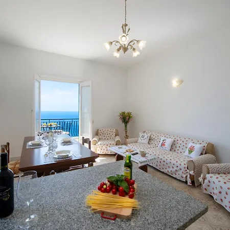 Holiday home Casa Michele, 200 Steps To Heaven Praiano