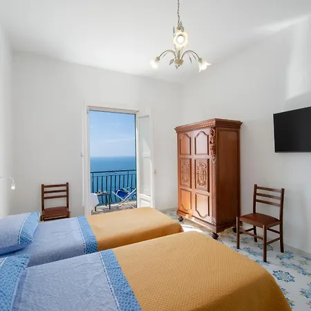 Casa Michele, 200 Steps To Heaven