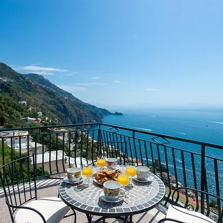Holiday home Casa Michele, 200 Steps To Heaven *