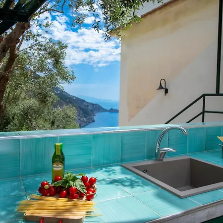 Holiday home Casa Michele, 200 Steps To Heaven Praiano