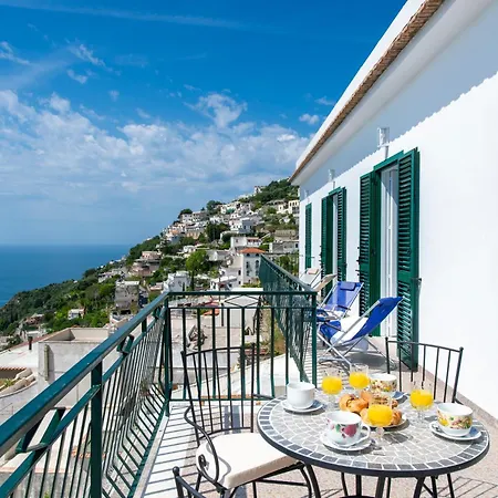 Casa Michele, 200 Steps To Heaven Praiano