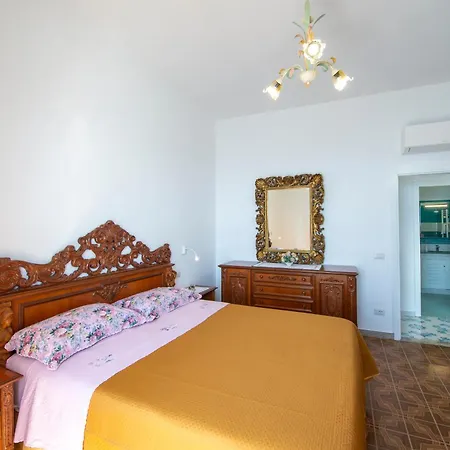 Casa Michele, 200 Steps To Heaven